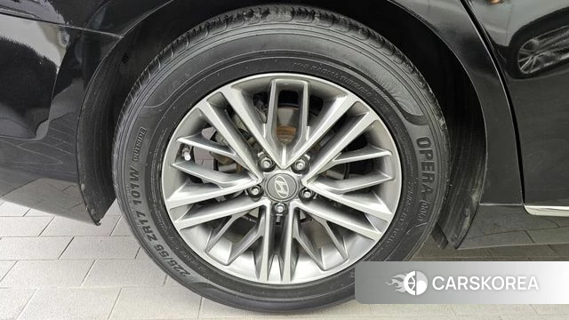Hyundai Grandeur IG id 4345245 из Кореи 27