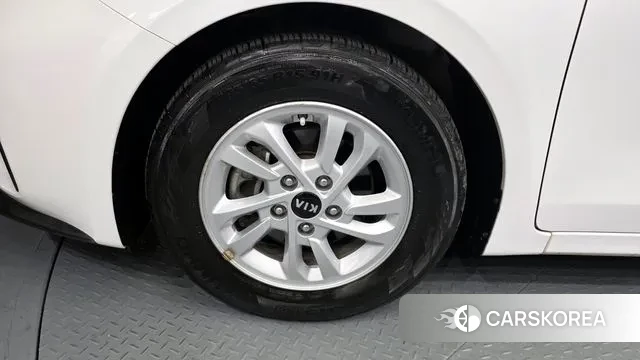 Kia Come New K3 id 3422341 из Кореи 15