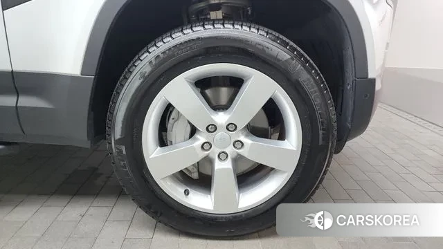 Land Rover Defender (L663) id 3074061 из Кореи 15