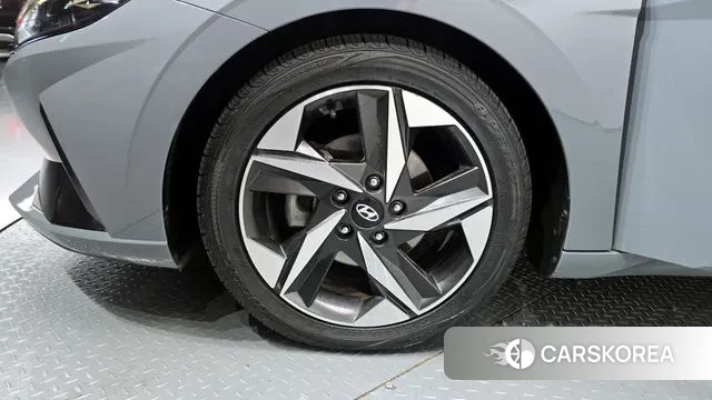 Hyundai Avante (CN7) id 3233040 из Кореи 15