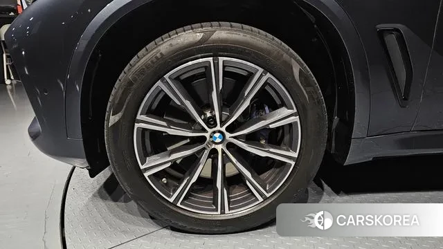 BMW X5 (G05) id 3562437 из Кореи 15