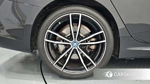 BMW 3 Series (G20) id 3389441 из Кореи 15