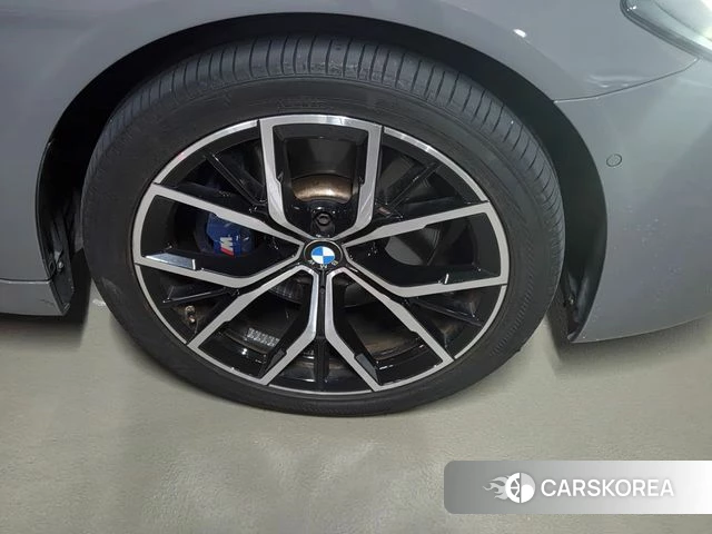 BMW 5 Series (G30) id 4864527 из Кореи 11