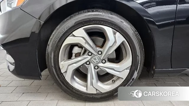 Honda Accord 10th Generation id 3692663 из Кореи 15