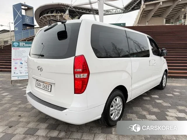 Hyundai The New Grand Starex id 3509831 из Кореи 15