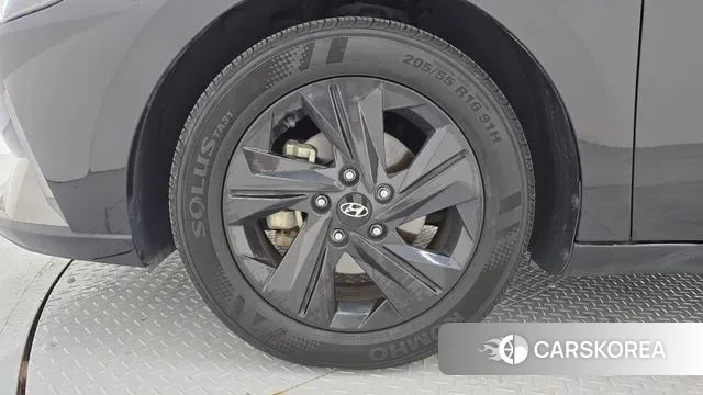 Hyundai Avante (CN7) id 3305806 из Кореи 15