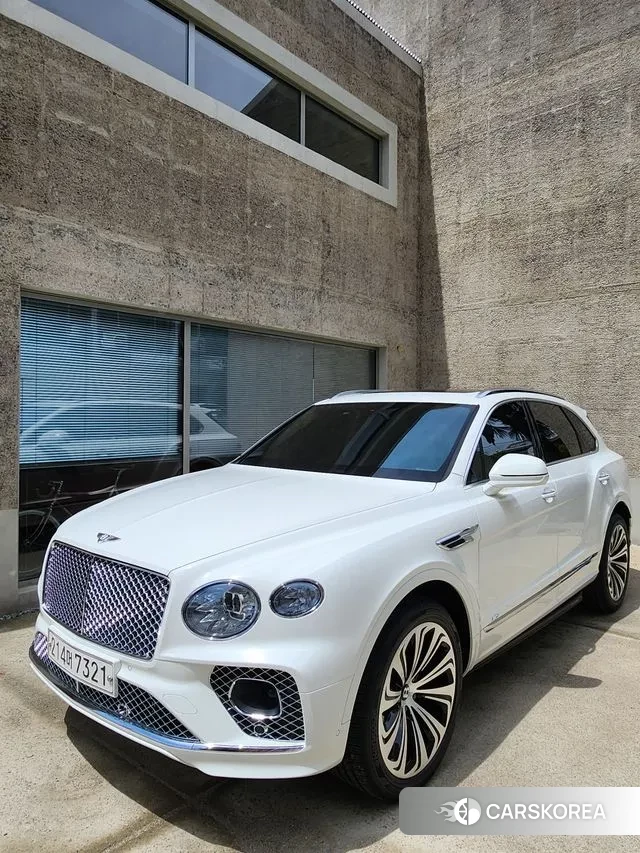 Bentley Bentayga 2021 Белый из Кореи, фото 5