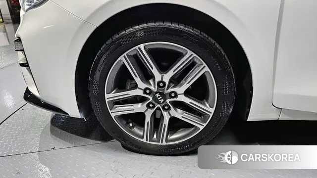 Kia Come New K3 id 3531178 из Кореи 15