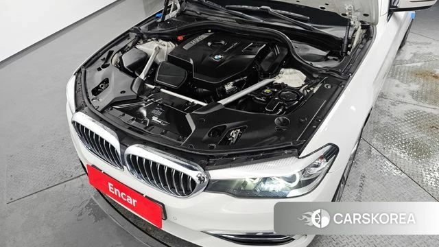 BMW 5 Series (G30) id 3808132 из Кореи 14