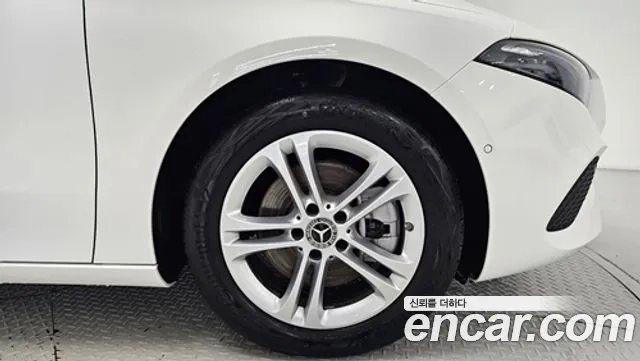 Mercedes-Benz A-Class W177 id 2953778 из Кореи 15