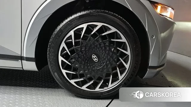 Hyundai Ionic 5 id 3566078 из Кореи 15