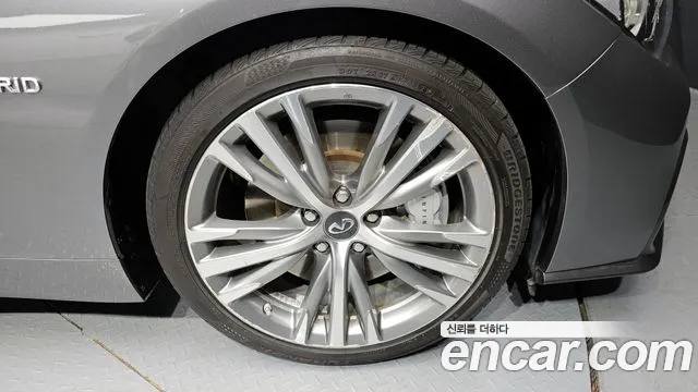 Infiniti Q50 id 2827491 из Кореи 15