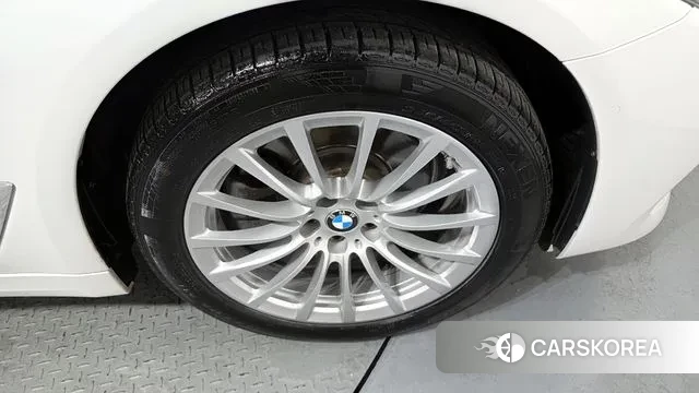 BMW 5 Series (G30) id 3656229 из Кореи 15