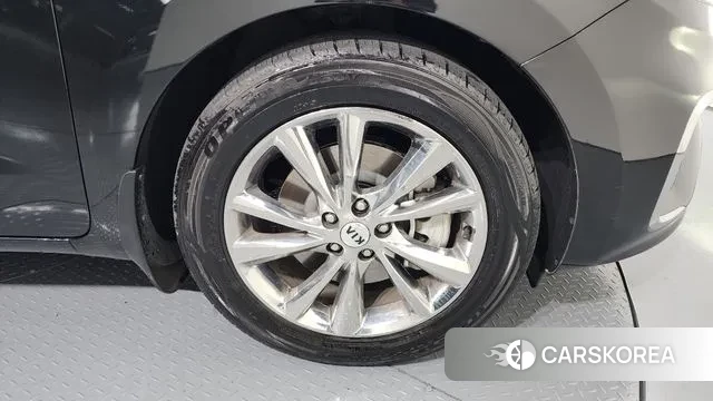 Kia The New Carnival id 3568415 из Кореи 15