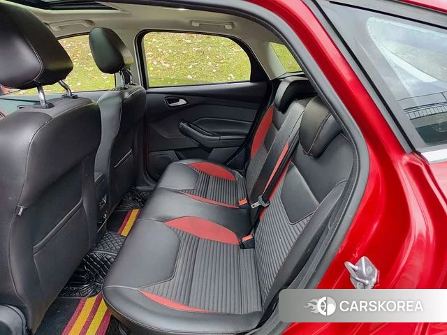Ford Fox 2021 Красный из Китая, фото 5