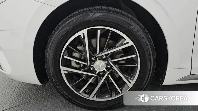 Hyundai The New Grandeur IG id 4409877 из Кореи 27