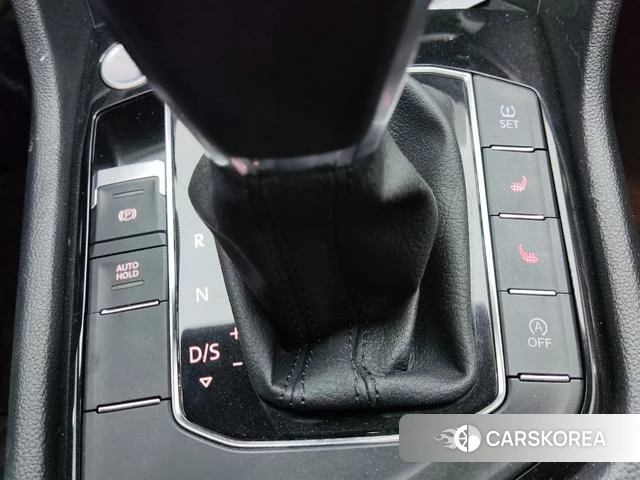 Volkswagen Tiguan L id 4263098 из Китая 13