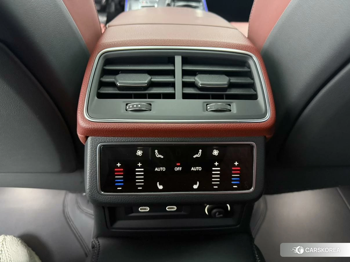 Audi A7L id 4441319 из Китая 8