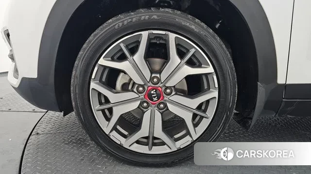 Kia Seltos id 3612159 из Кореи 15