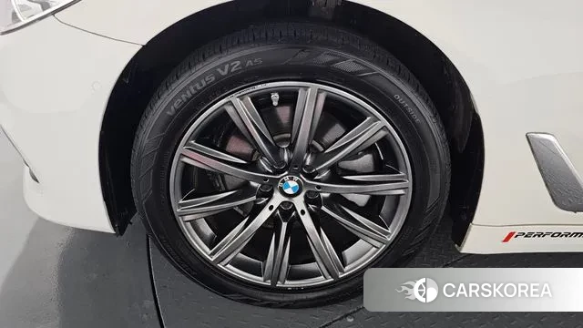 BMW 5 Series (G30) id 3444971 из Кореи 15