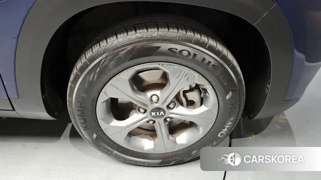 Kia Seltos id 3373936 из Кореи 15