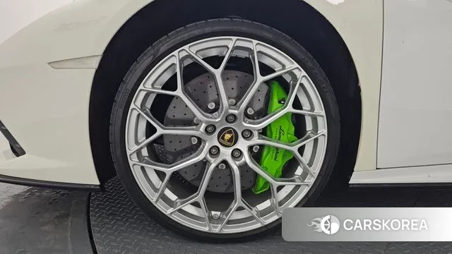 Lamborghini Huracan id 3508347 из Кореи 15