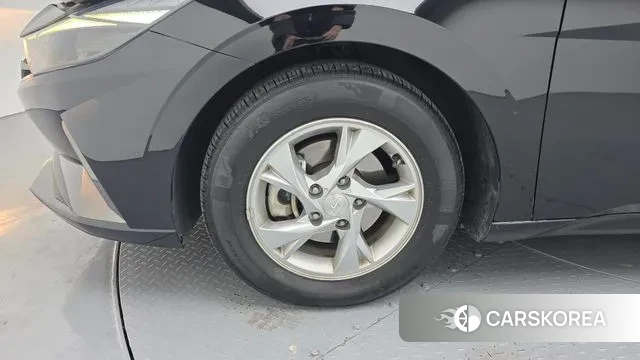 Hyundai Avante (CN7) id 3411801 из Кореи 15