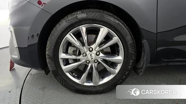 Kia The New Carnival id 3622636 из Кореи 15