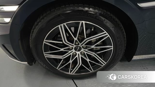 Genesis G90 (RS4) id 3897683 из Кореи 15