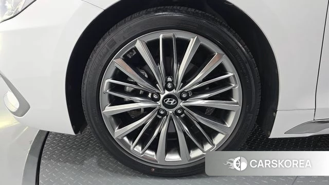 Hyundai Grandeur IG id 4403414 из Кореи 26