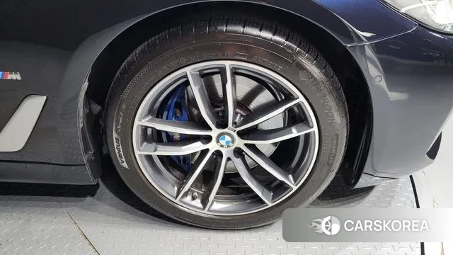 BMW 5 Series (G30) id 2985743 из Кореи 15