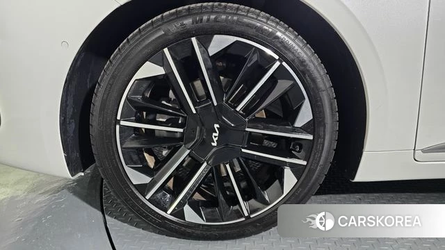 Kia The New K8 Hybrid id 3876588 из Кореи 16