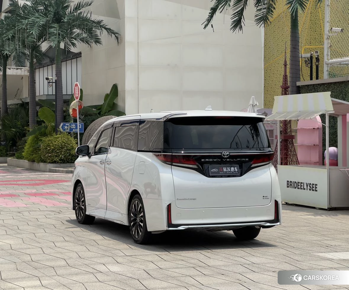 Toyota Vellfire id 4513971 из Китая 23