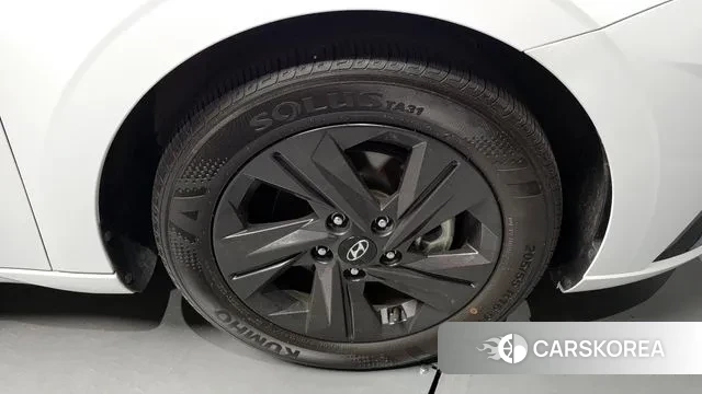 Hyundai Avante Hybrid (CN7) id 3043993 из Кореи 15