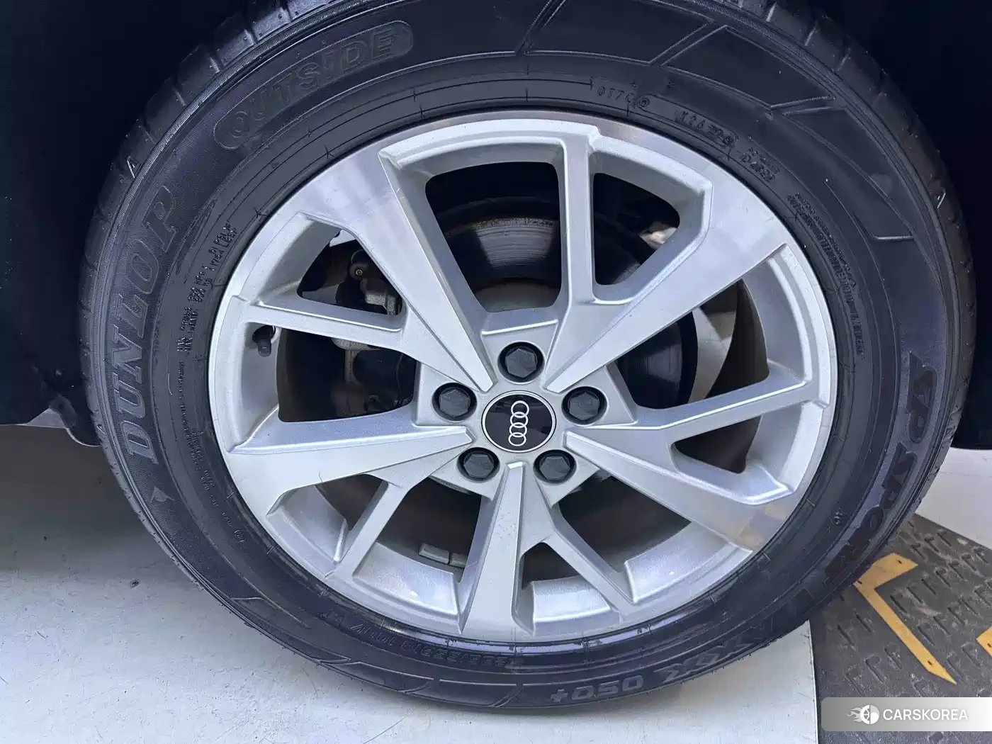 Audi Q3 Sportback id 4679538 из Китая 18