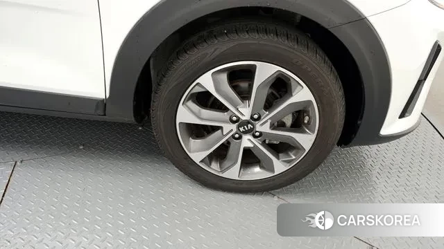 Kia Stonic id 3215243 из Кореи 15