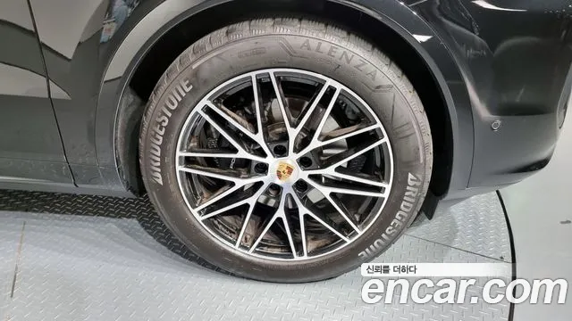 Porsche Cayenne (PO536) id 2805344 из Кореи 15