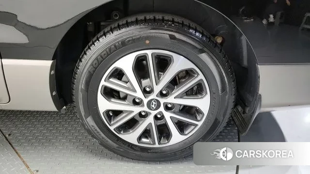 Hyundai The New Grand Starex id 2995460 из Кореи 15