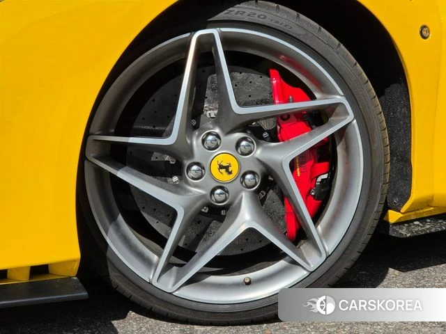 Ferrari F8 Tributo id 4580522 из Кореи 15