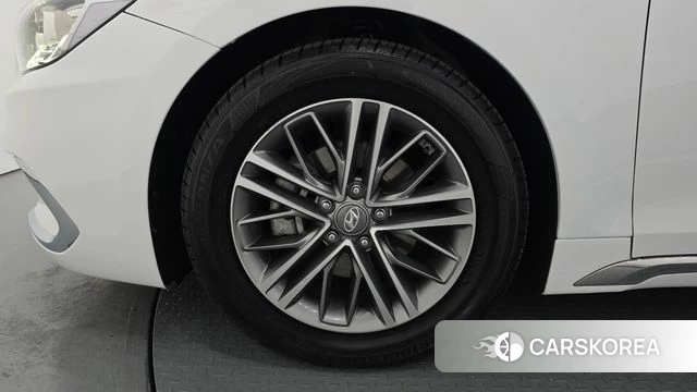 Hyundai Grandeur IG id 4197227 из Кореи 15