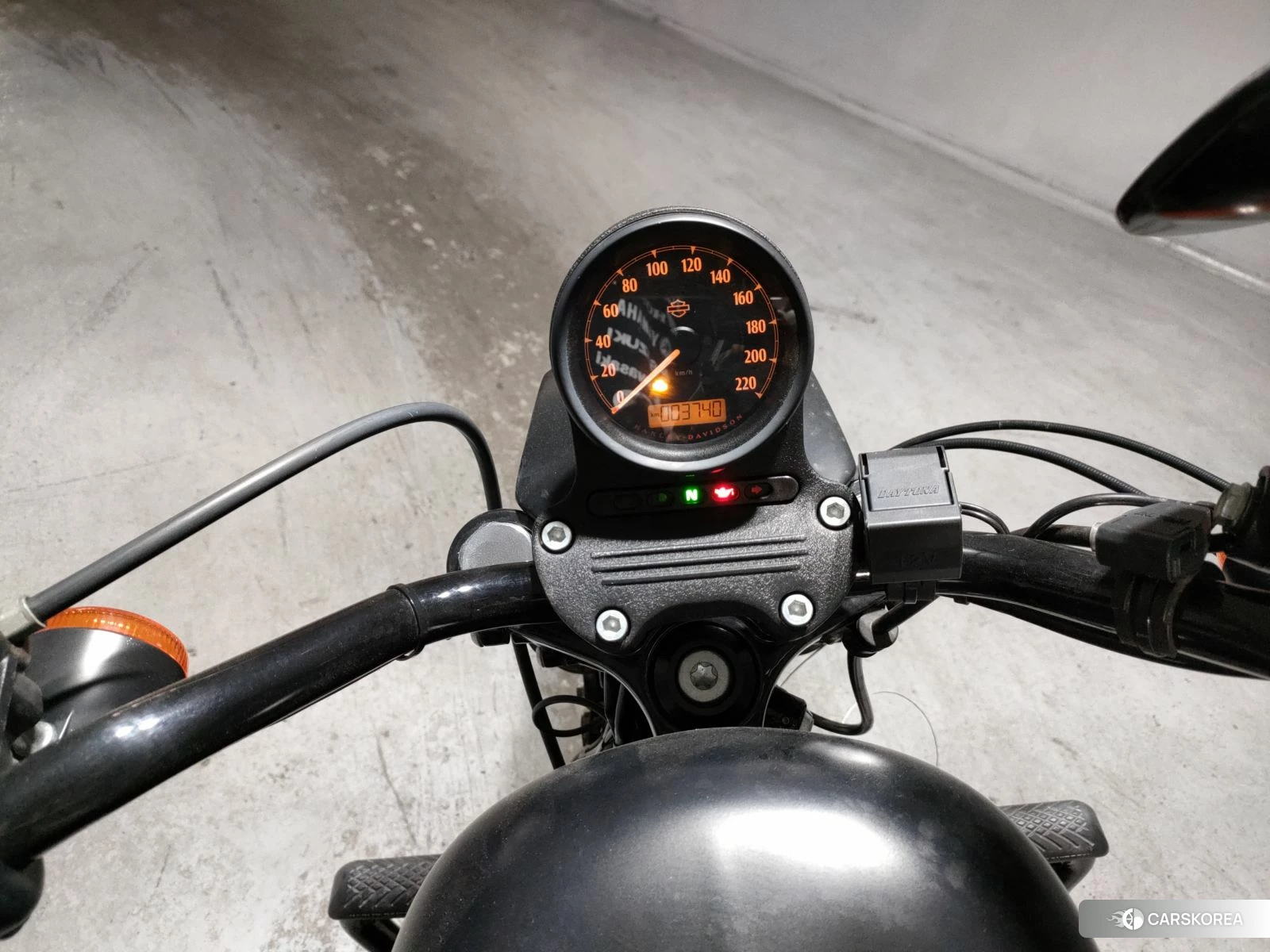Проданный Harley-Davidson Sportster XL883N 2019 из Японии, фото 5