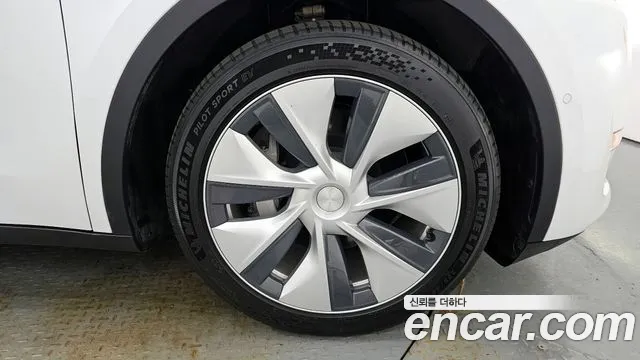 Tesla Model Y id 2854035 из Кореи 15