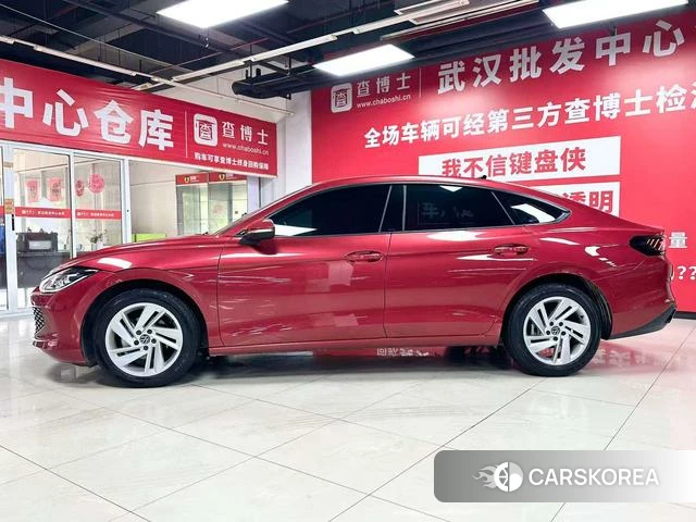 Volkswagen Lingdu 2024 Красный из Китая, фото 5