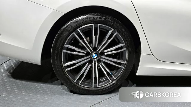 BMW 3 Series (G20) id 4187356 из Кореи 25