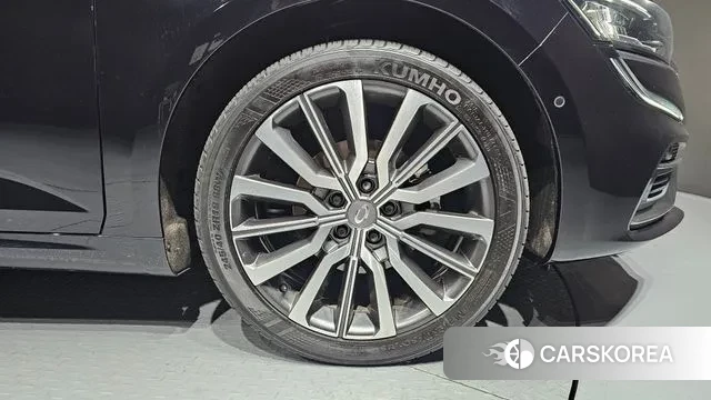 Renault Korea (Samsung) The New SM6 id 3734835 из Кореи 15