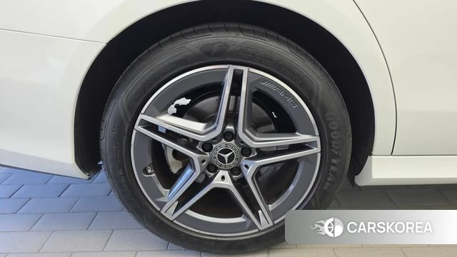 Mercedes-Benz E-Class W213 id 4773930 из Кореи 15