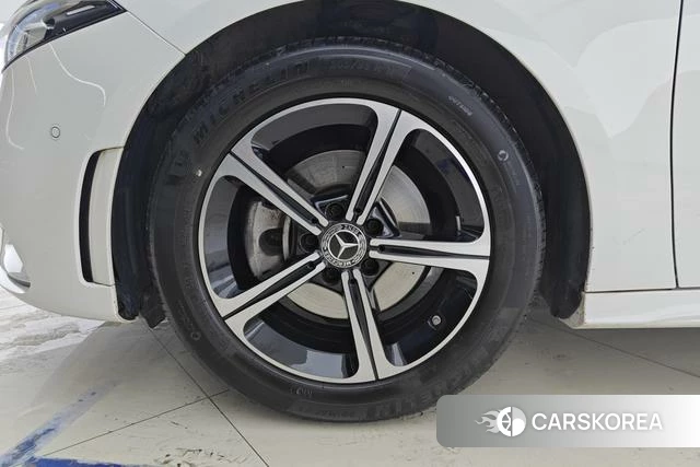Mercedes-Benz Class A id 3913647 из Китая 12