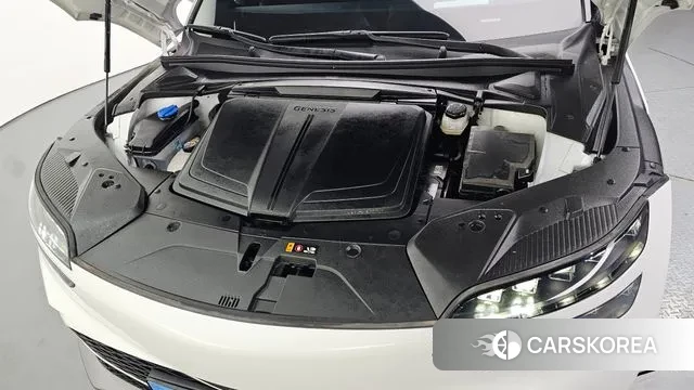 Genesis GV60 id 3615685 из Кореи 15