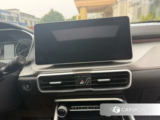Geely Automobile Binyue id 3882566 из Китая 13