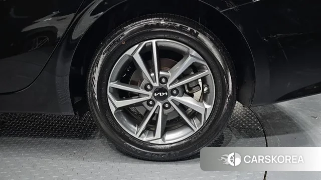 Kia The New K3 2nd generation id 3586811 из Кореи 15